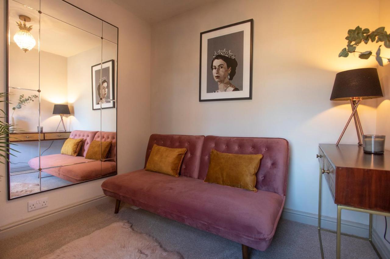 Stunning Warwick Victorian Townhouse - Beautifully Renovated, Free Parking - 5 Min Walk To Warwick Castle & Historic Town Centre - Perfect Uk Break And Base For Exploring Cotswolds Villa Eksteriør bilde